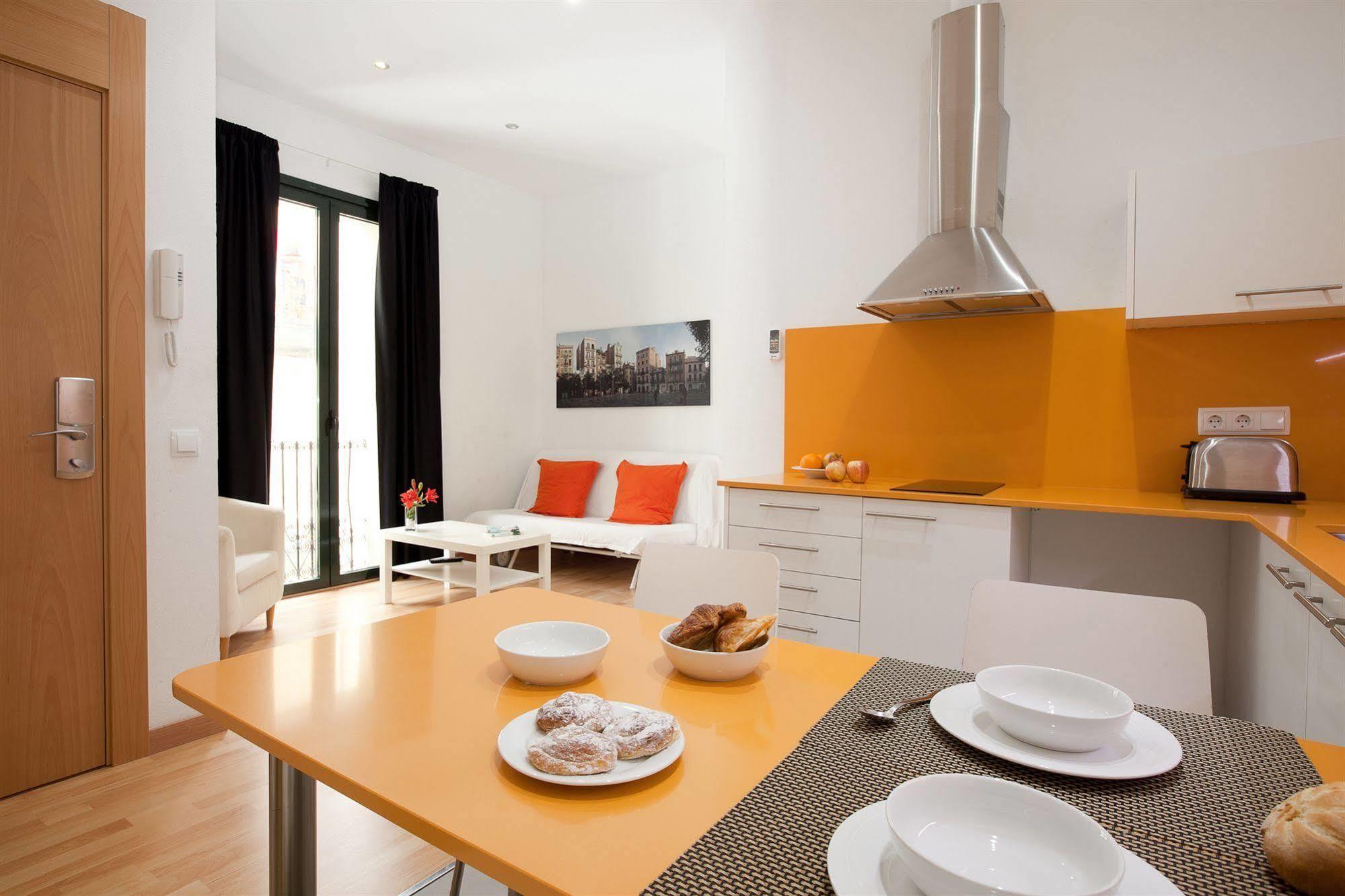 Castro Exclusive Residences Gracia Barcelone Extérieur photo